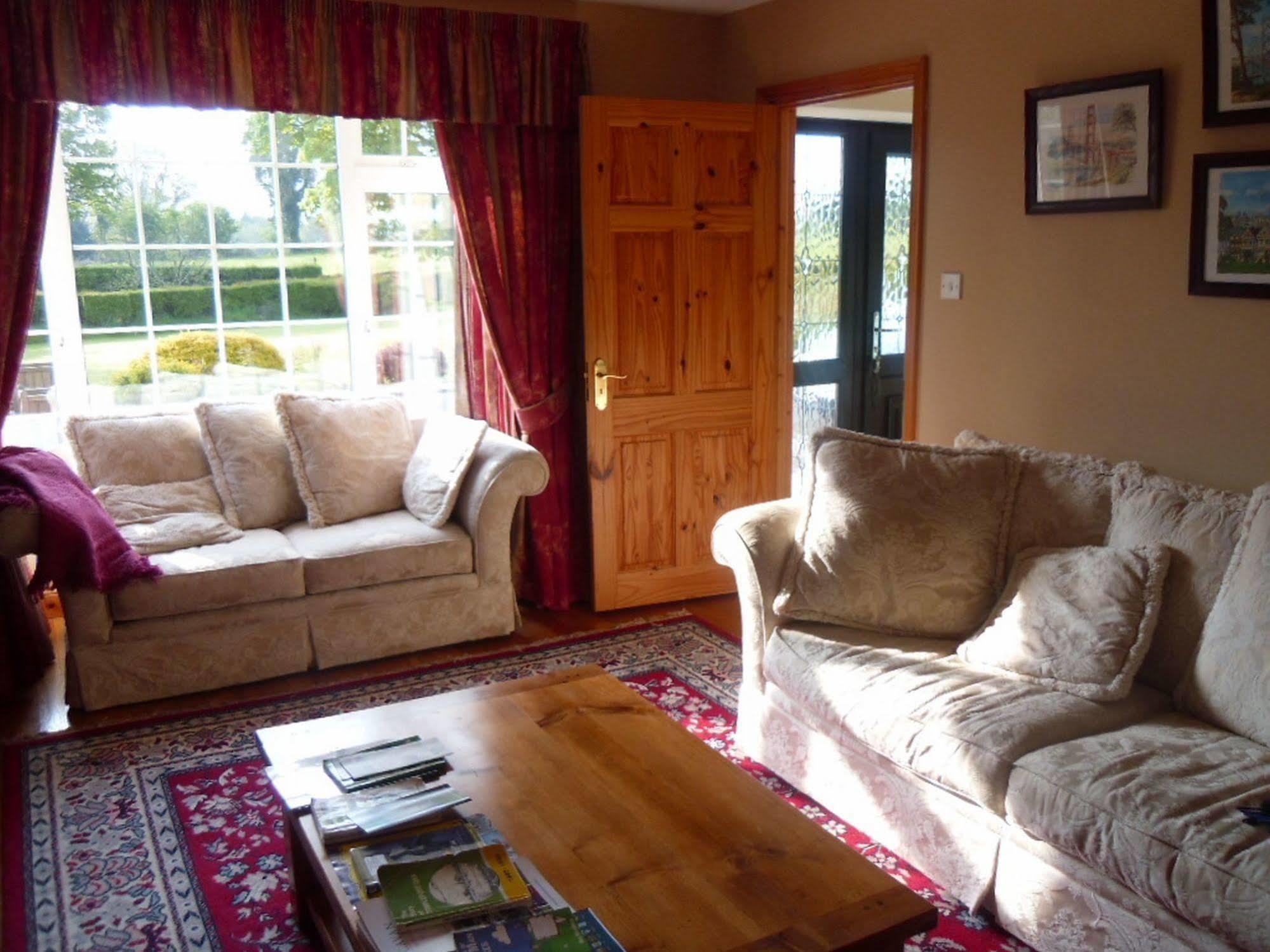 Lake Avenue House Ballyconnell  Extérieur photo